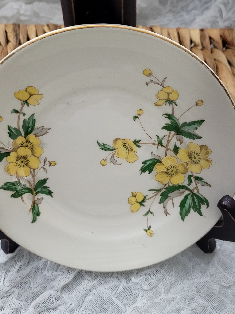 Edwin Knowles "Buttercup" Yellow Floral Fruit Plate with Green Leaves  Gold Rim